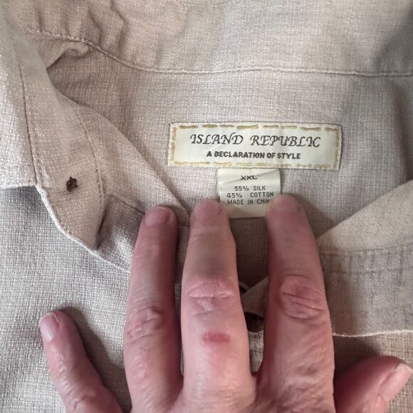 Island Republic Silk Blend Shirt XXL Beige Short Sleeve 55% Silk Button Up - Picture 3 of 7